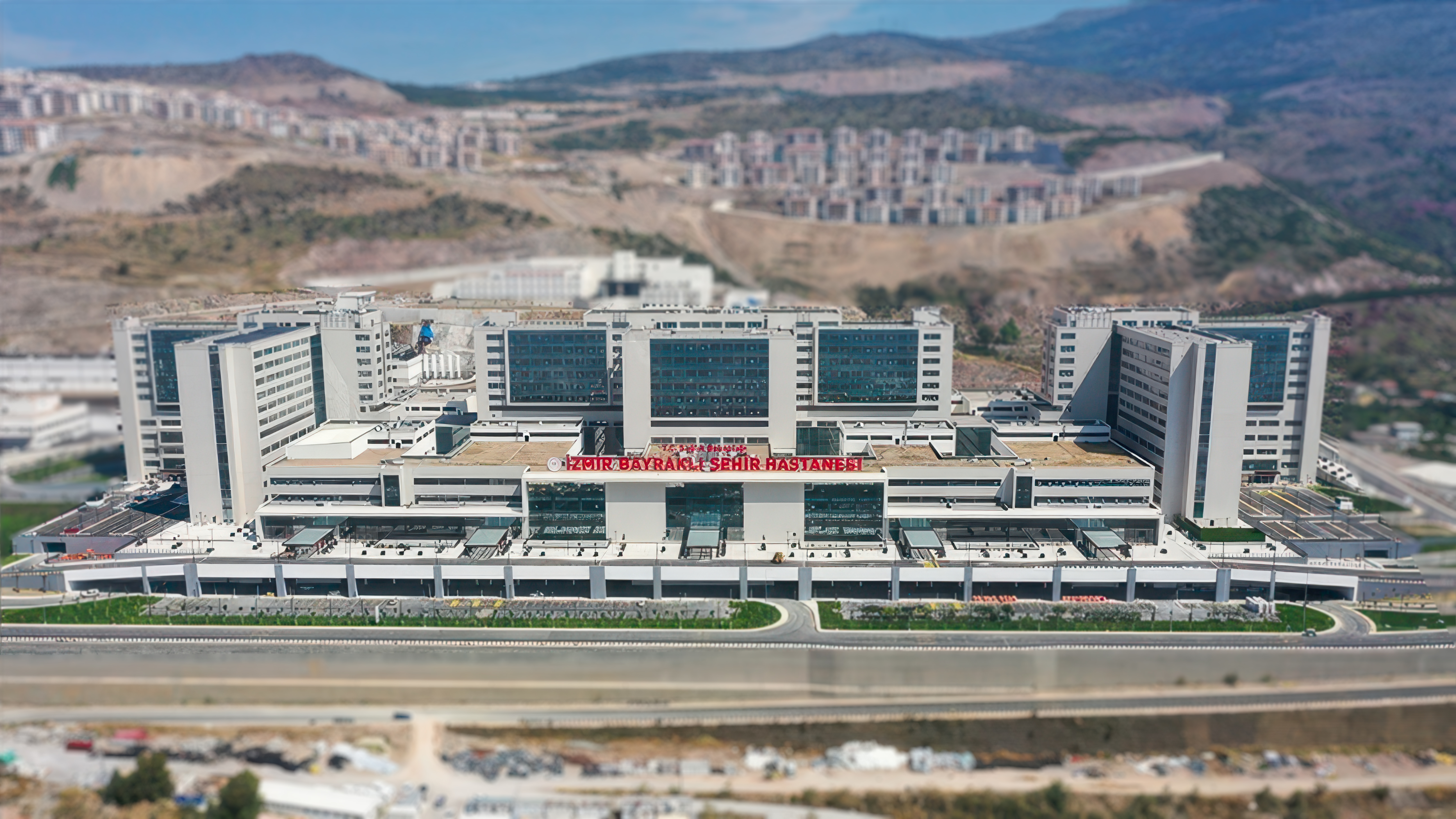 İzmir Bayraklı Şehir Hastanesi